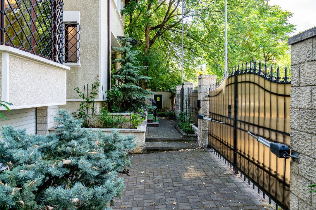 Amazing Villa in Floreasca | near Verdi Park