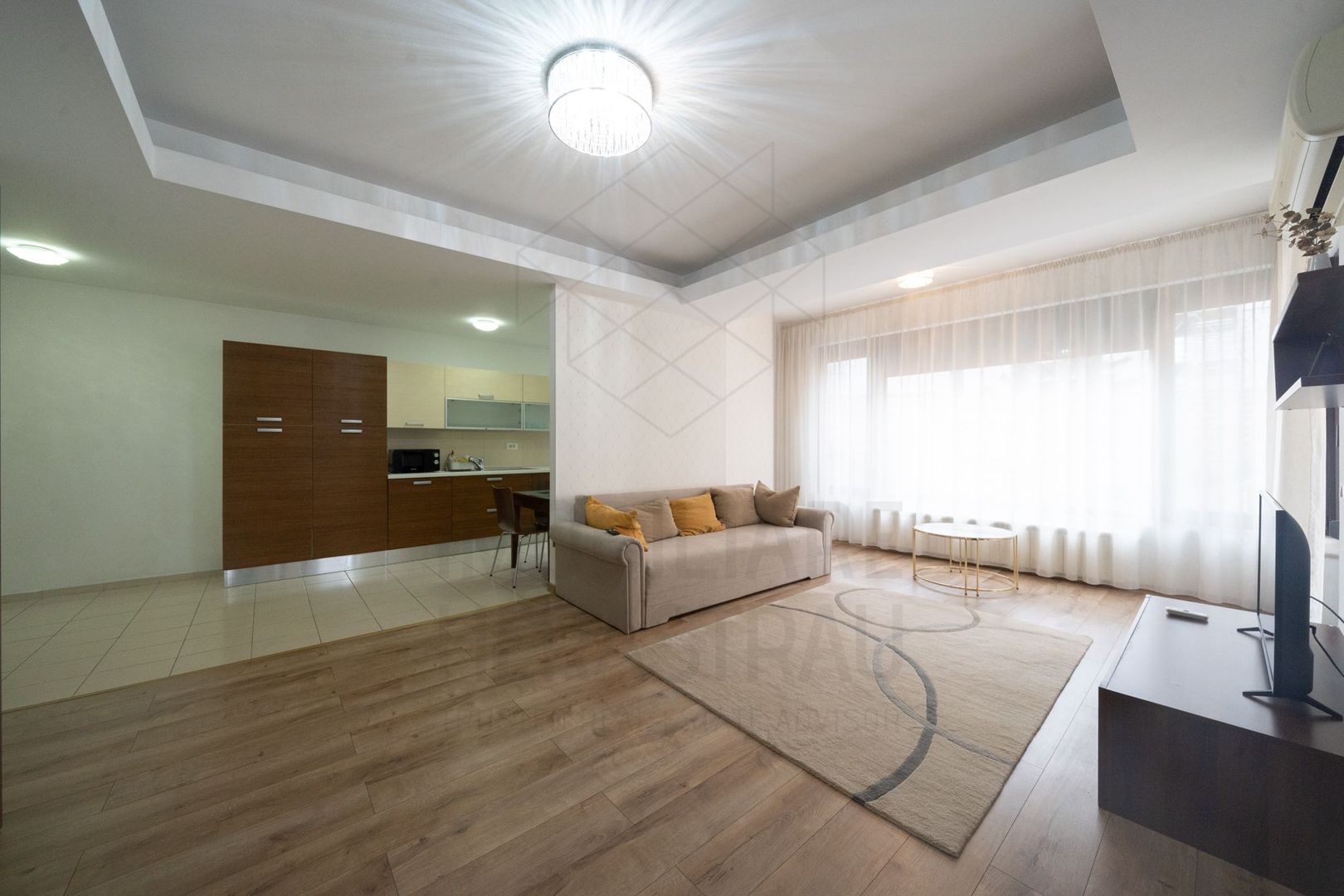 Apartament 3 camere Herastrau