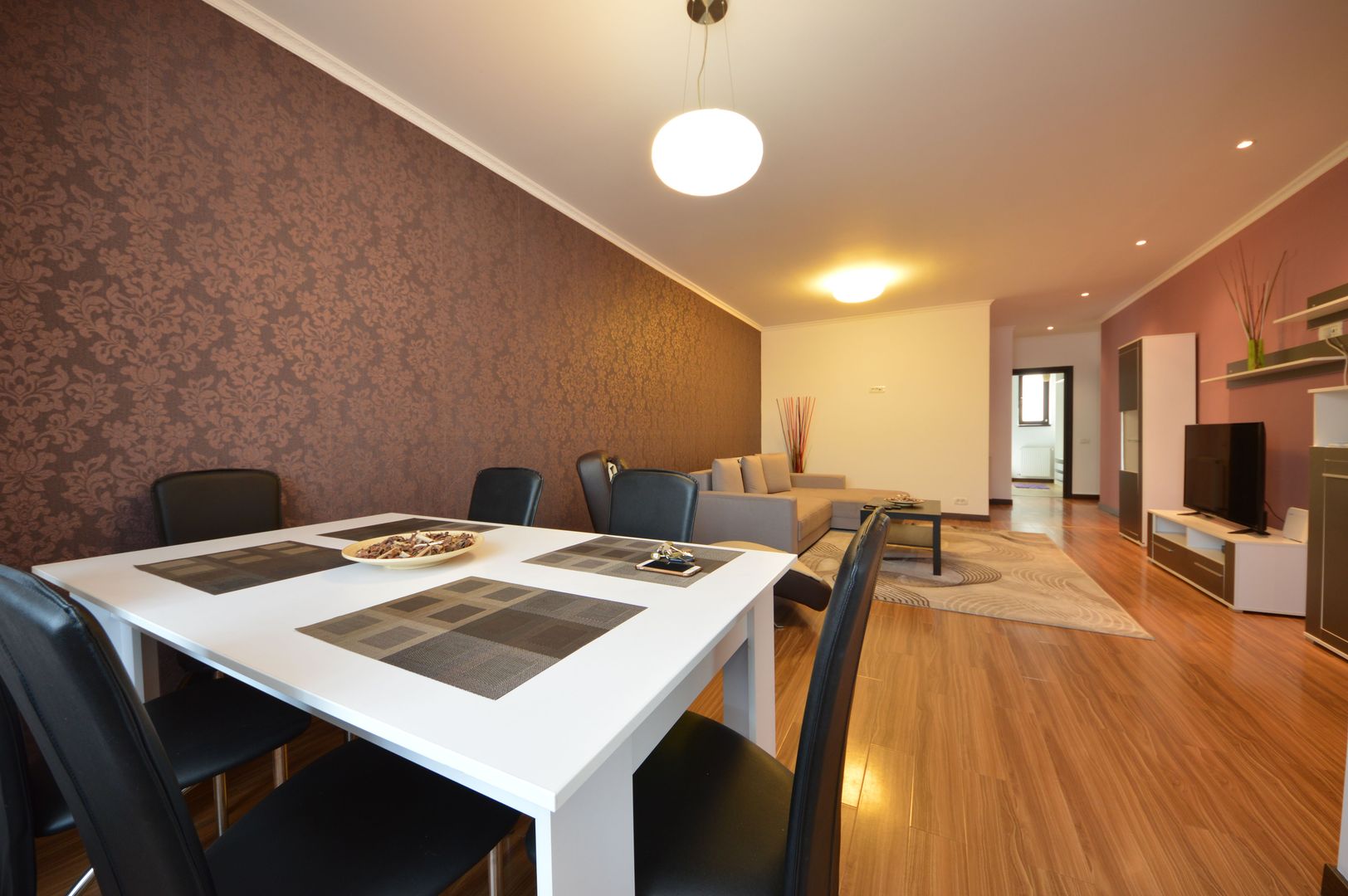 Apartament insorit,Nordului, centrala proprie,parcare