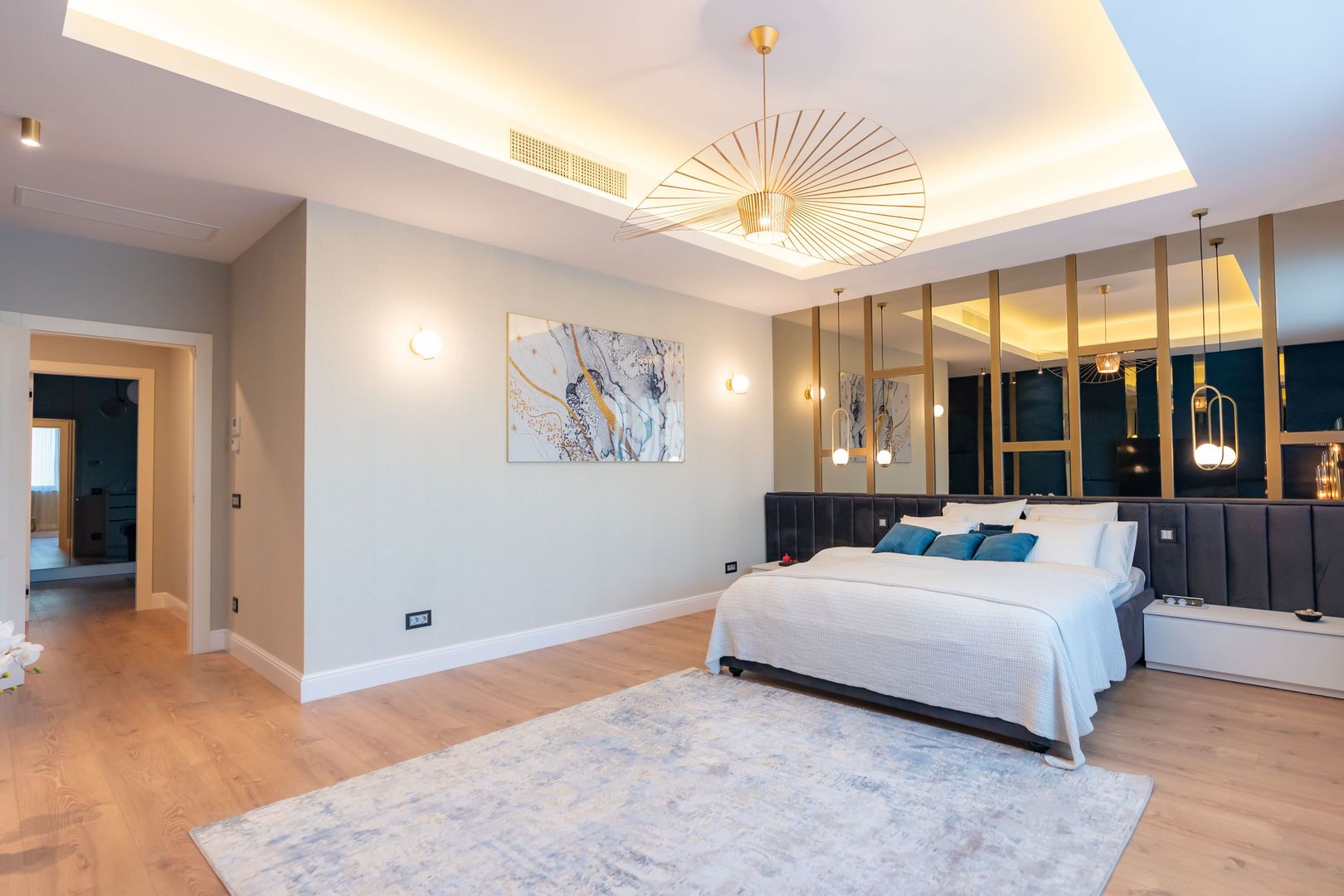 Luxury 4 bedroom apartment | 334 sm net area | Herastrau Park View