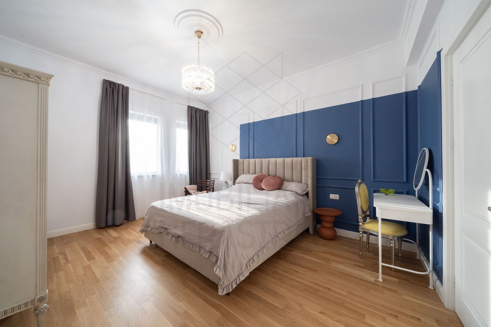 Calea Victoriei | Apartament superb si luminos, cu vedere deschisa