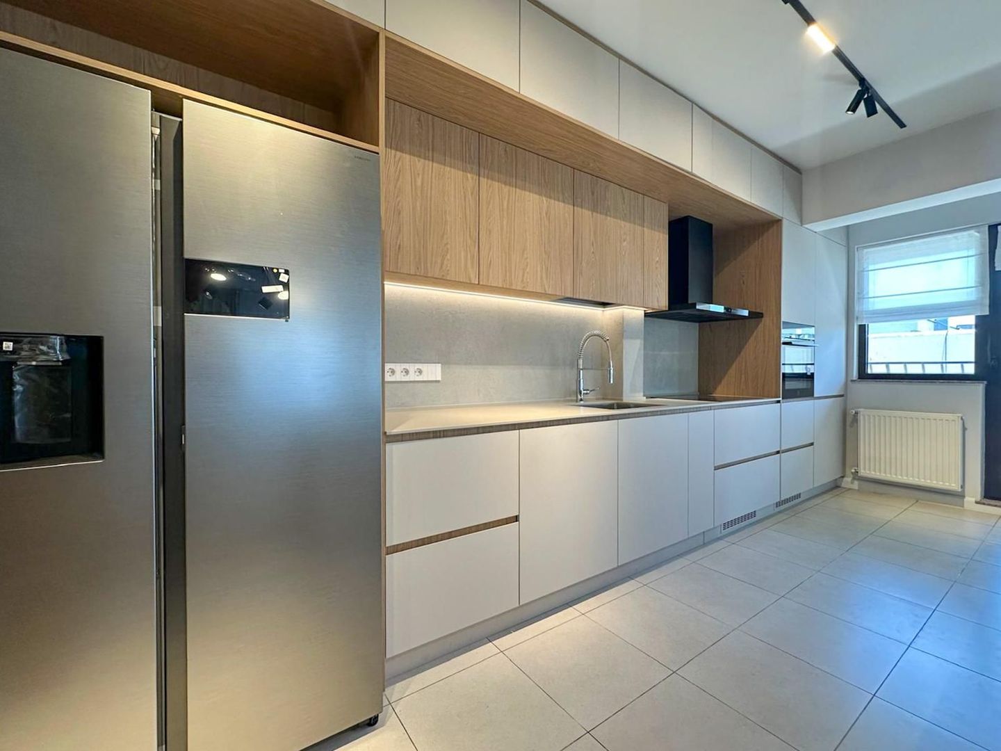 4 room Apartment for rent, Kiseleff area