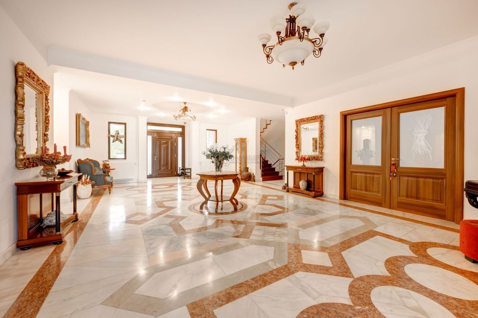 The Grand Manor | Eleganță și Exclusivitate în nordul capitalei | Teren 3700 mp