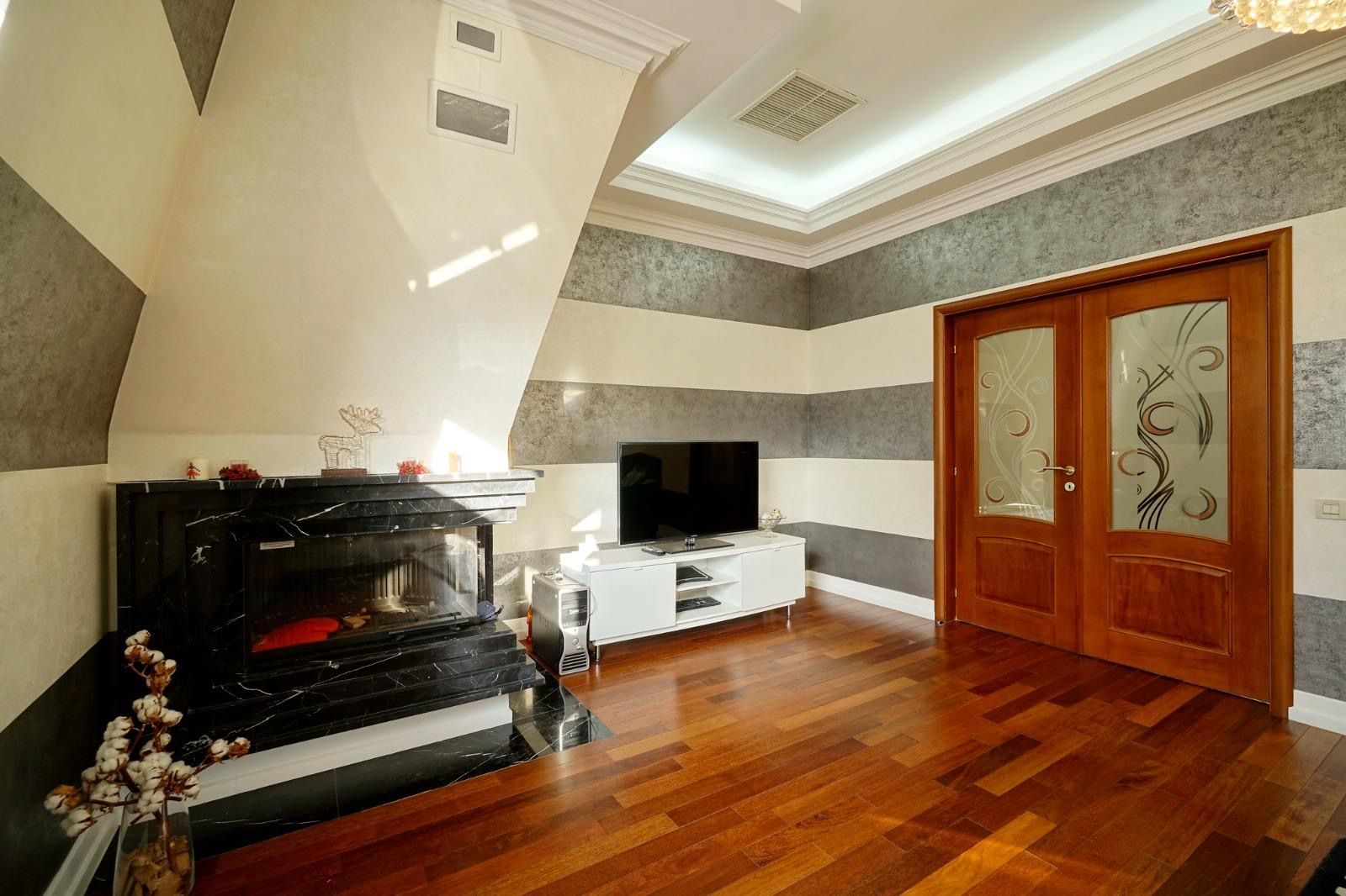 Exquisite Villa | For Rent