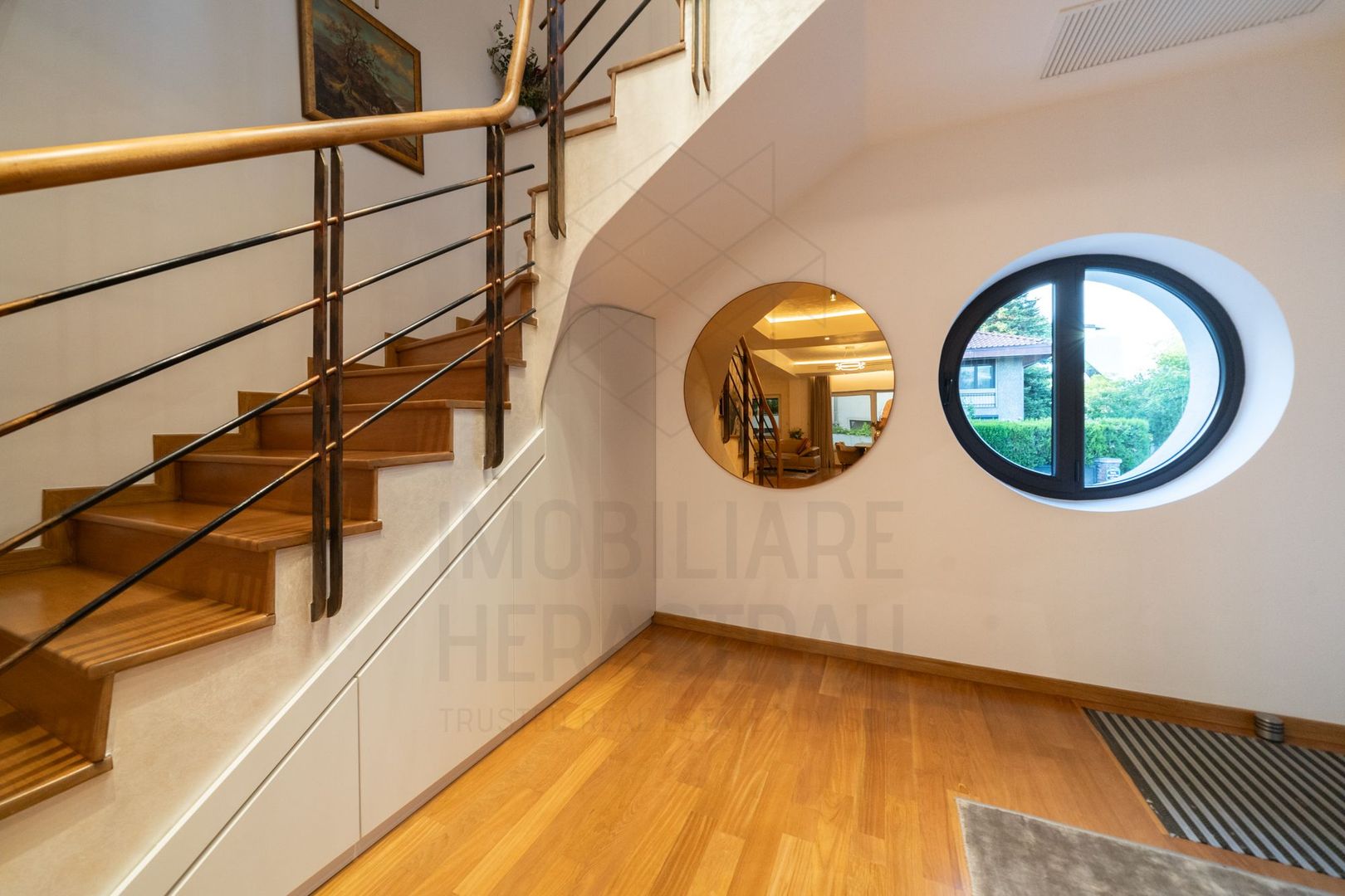 Villa for sale | Dorobanti | Charles de Gaulle Plaza