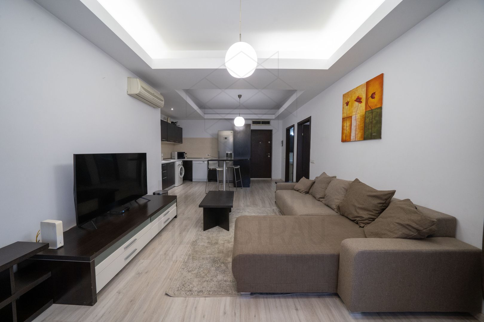 2 room Apartment for sale, Herastrau area