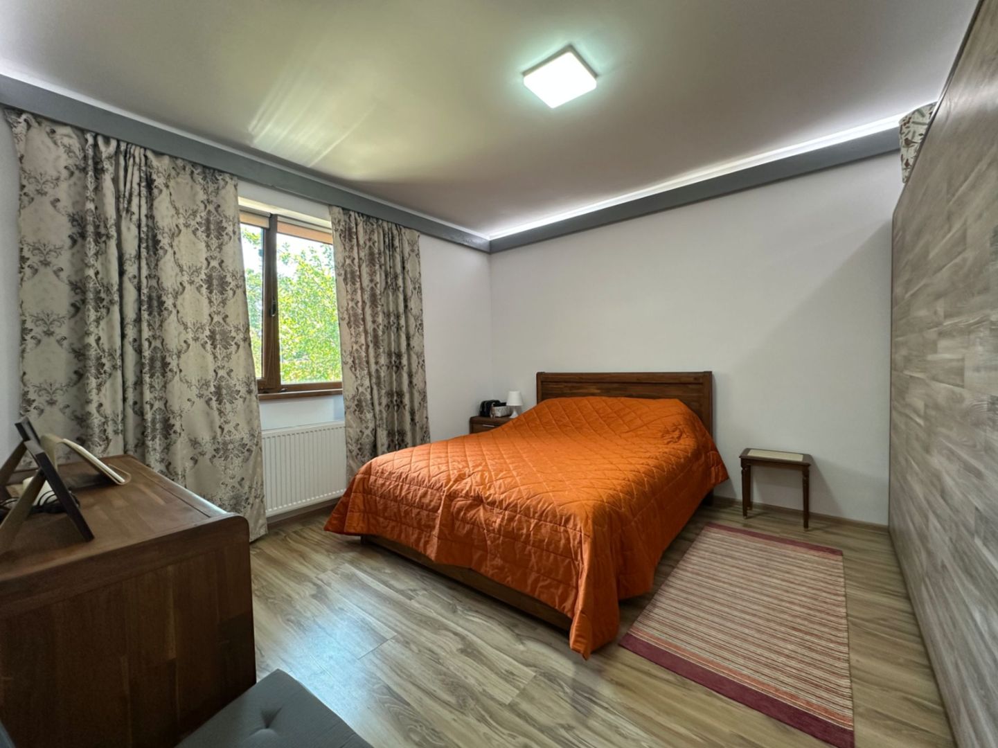 Vilă modernă în Corbeanca | Construcție solidă, 3 dormitoare + birou