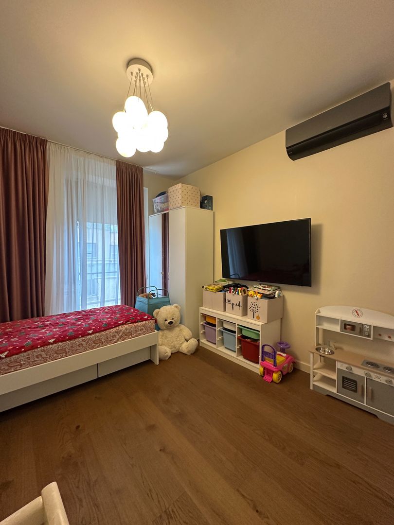 Penthouse spectaculos cu 3 dormitoare și terasă de 250 mp | Zona Herăstrău