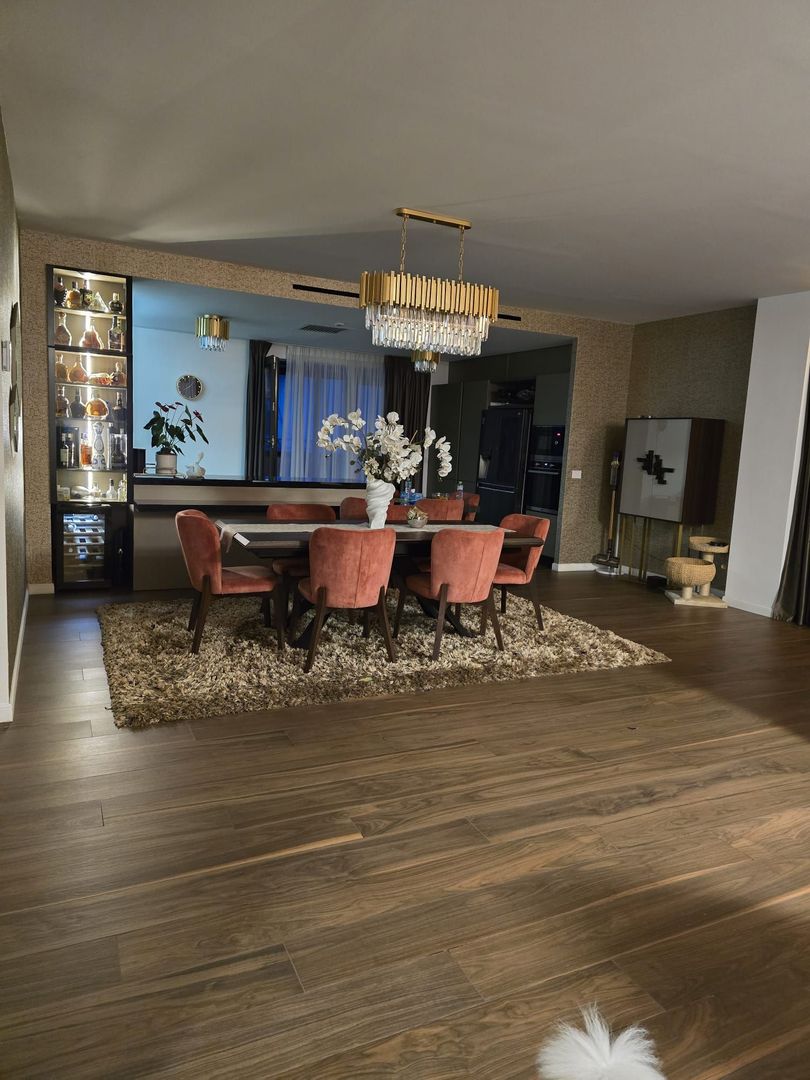 5 room Apartment for sale, Primaverii area