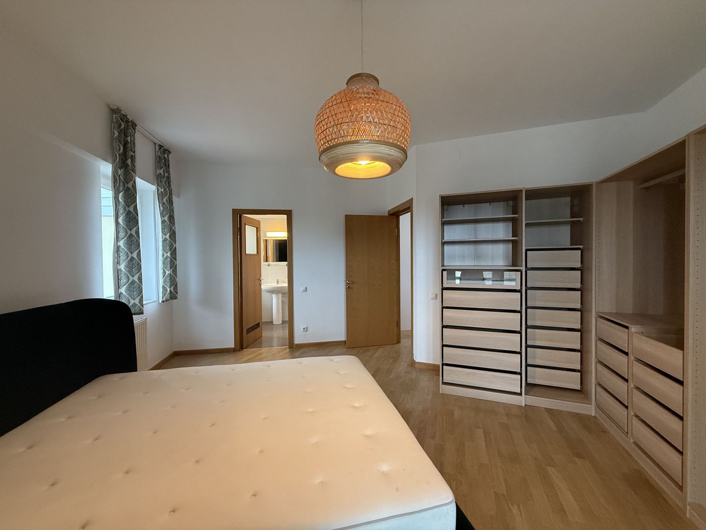 3 room Apartment for rent, Herastrau area