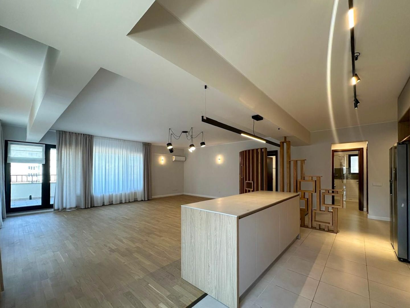 4 room Apartment for rent, Kiseleff area