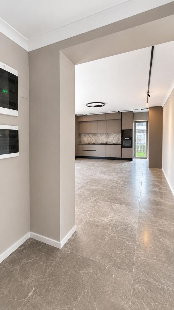 Green Lake | Superb one bedroom LUXURY furnished apartment