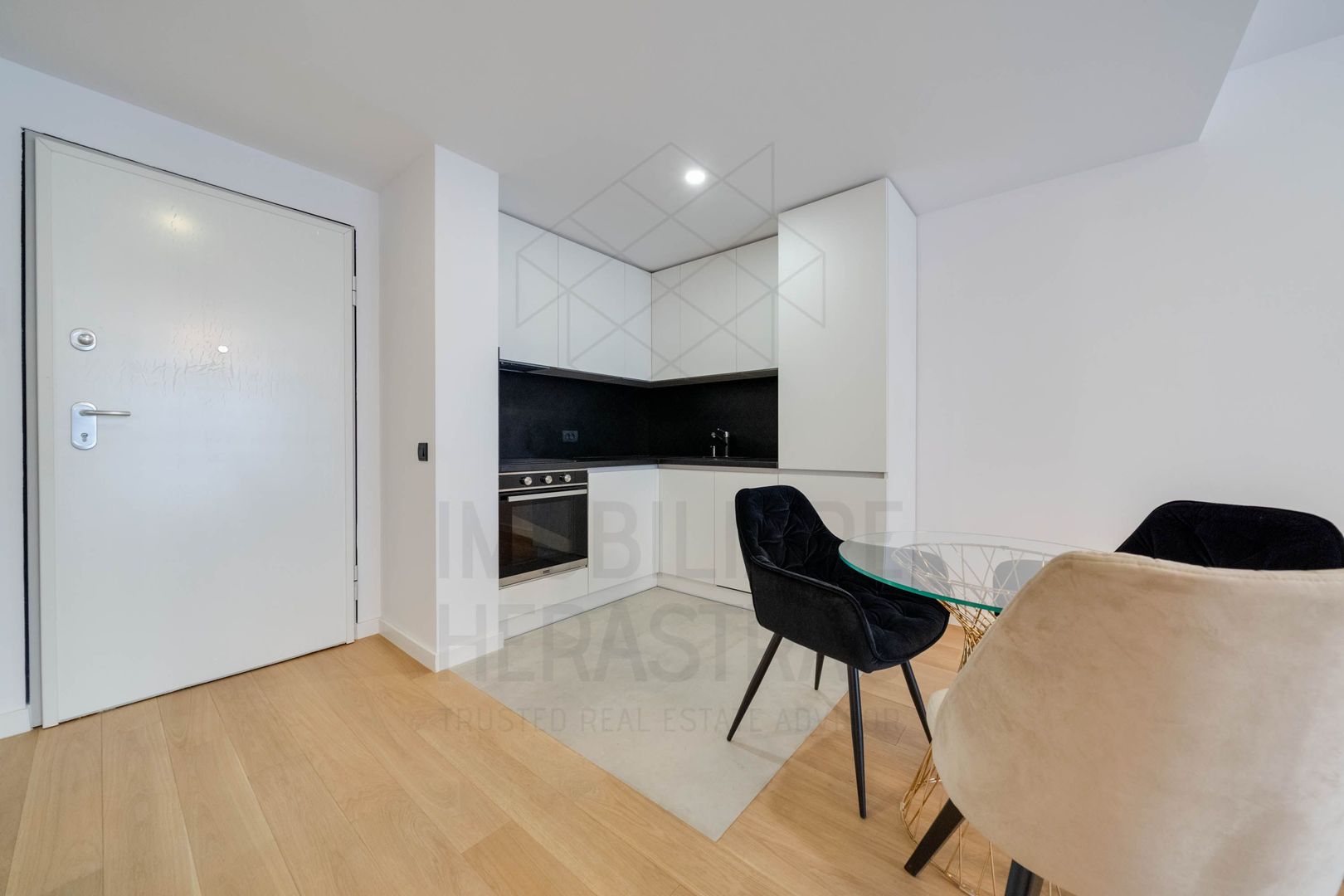 ONE Herastrau Towers | Design Apartments