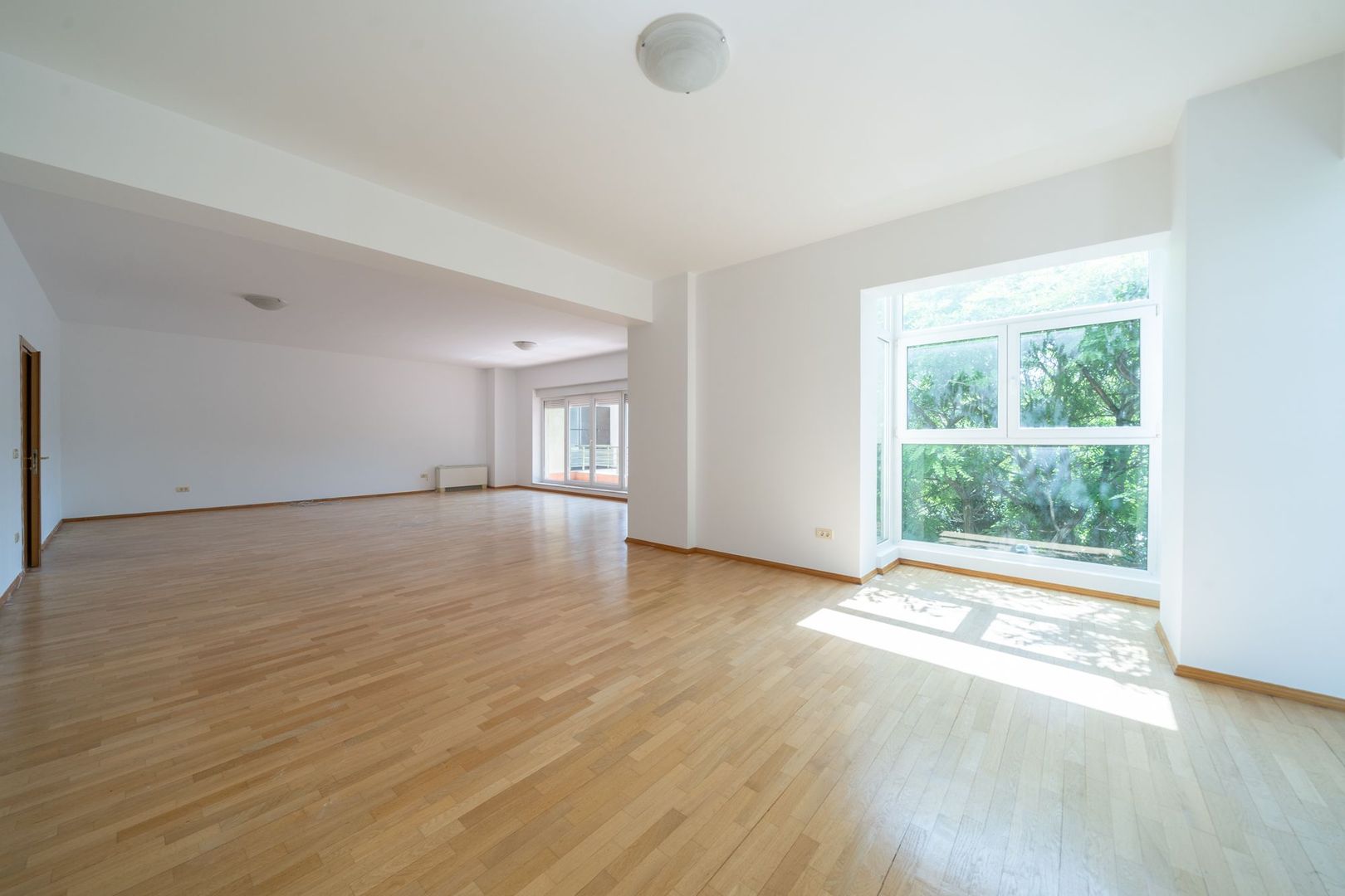 3 room Apartment for rent, Herastrau area