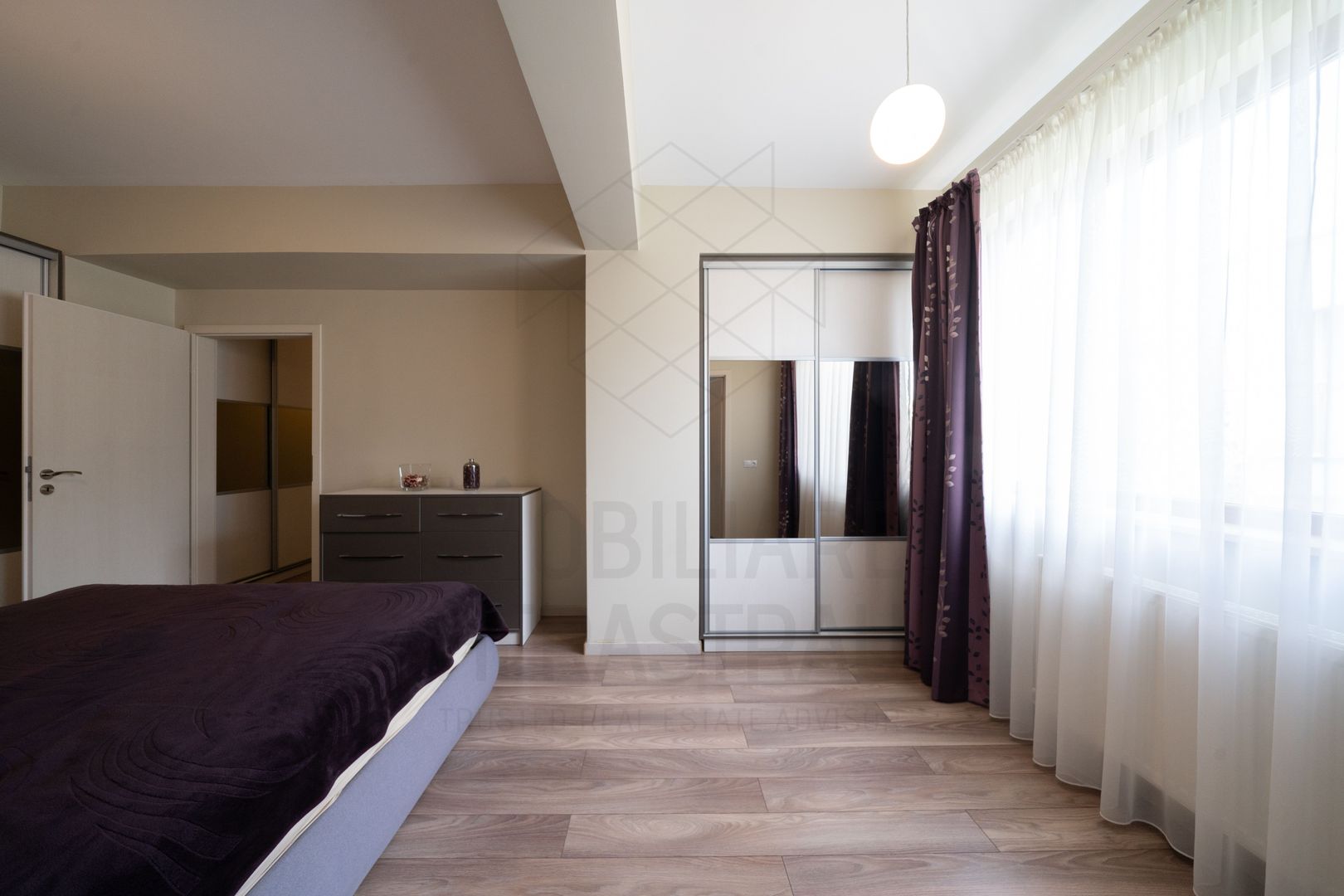 Mandala Suite | Herastrau | 4 camere, parcare si boxa | Centrala proprie