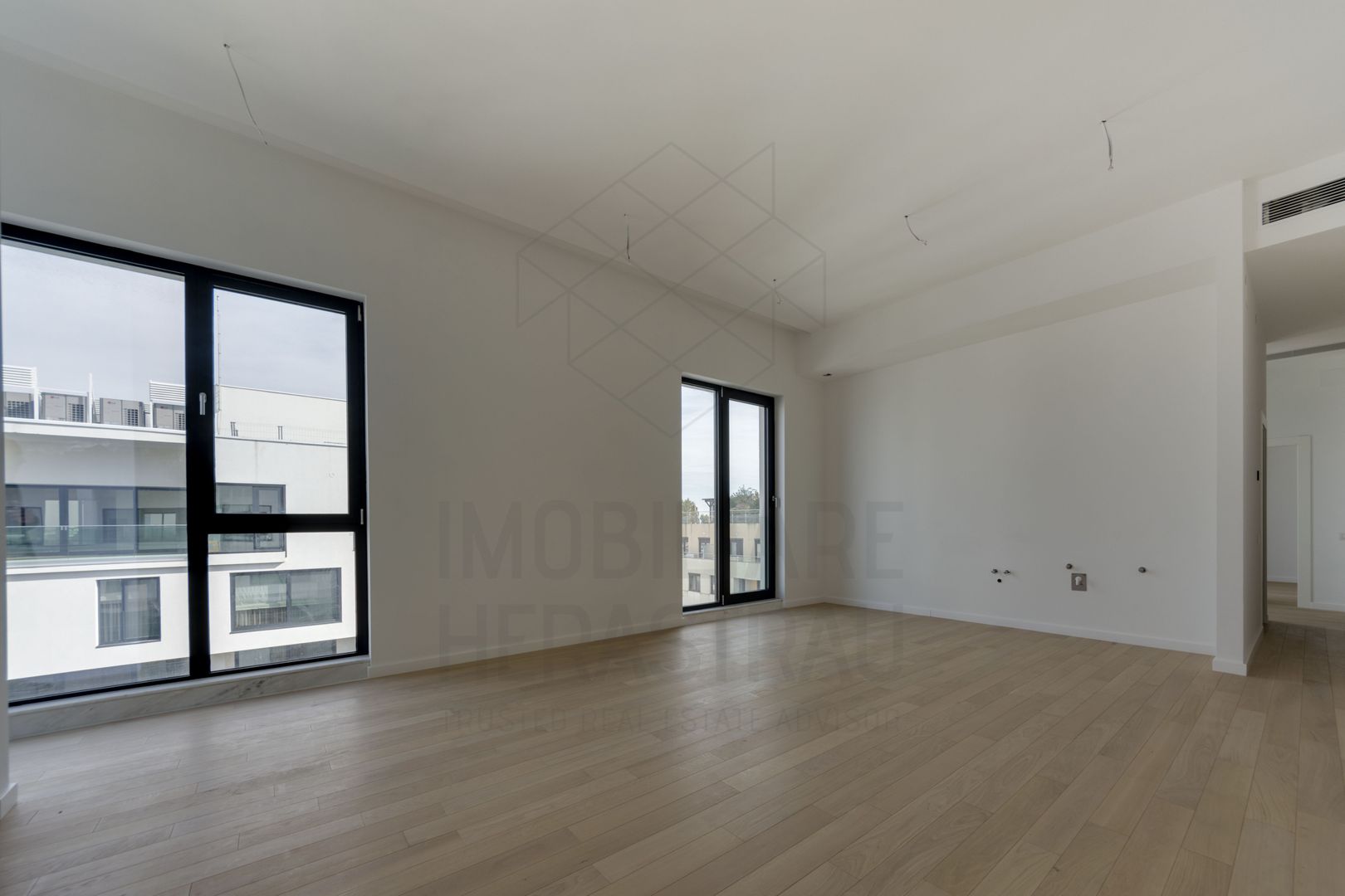 5 room Apartment for sale, Herastrau area