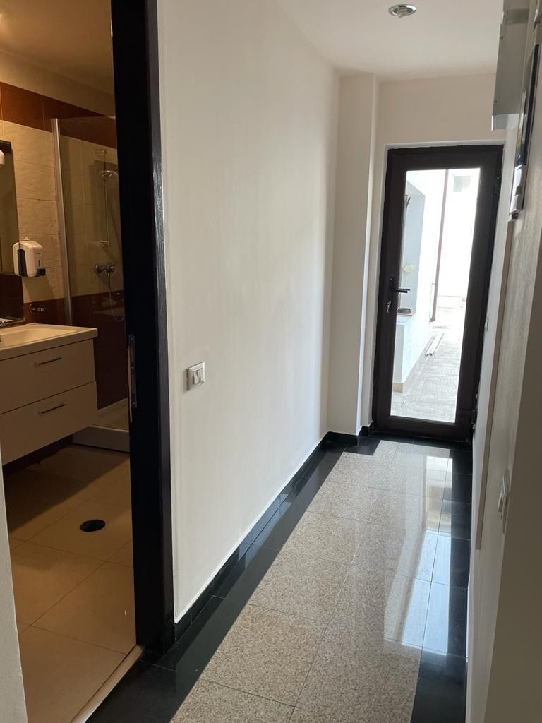 Piata Victoriei | Cladire de Birouri de vanzare