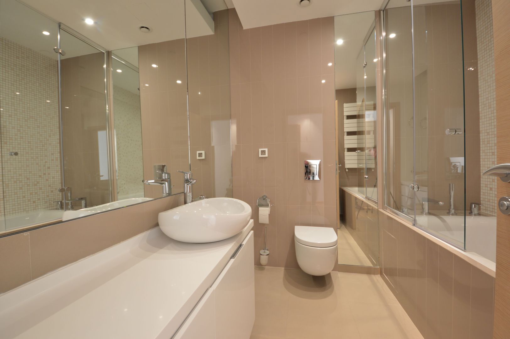 4 room Apartment for rent, Kiseleff area