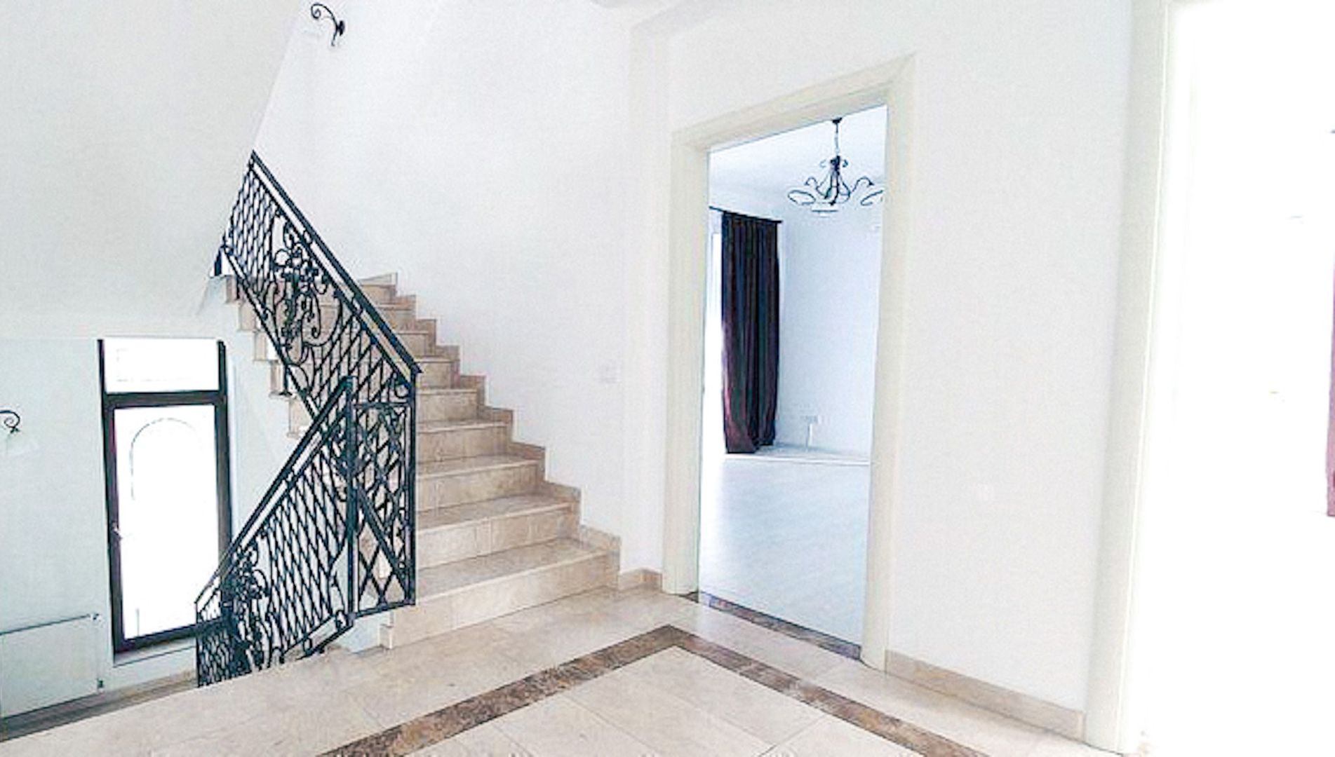 Special villa on Iancu Nicolae I Garage 2 cars and yard 500 sqm