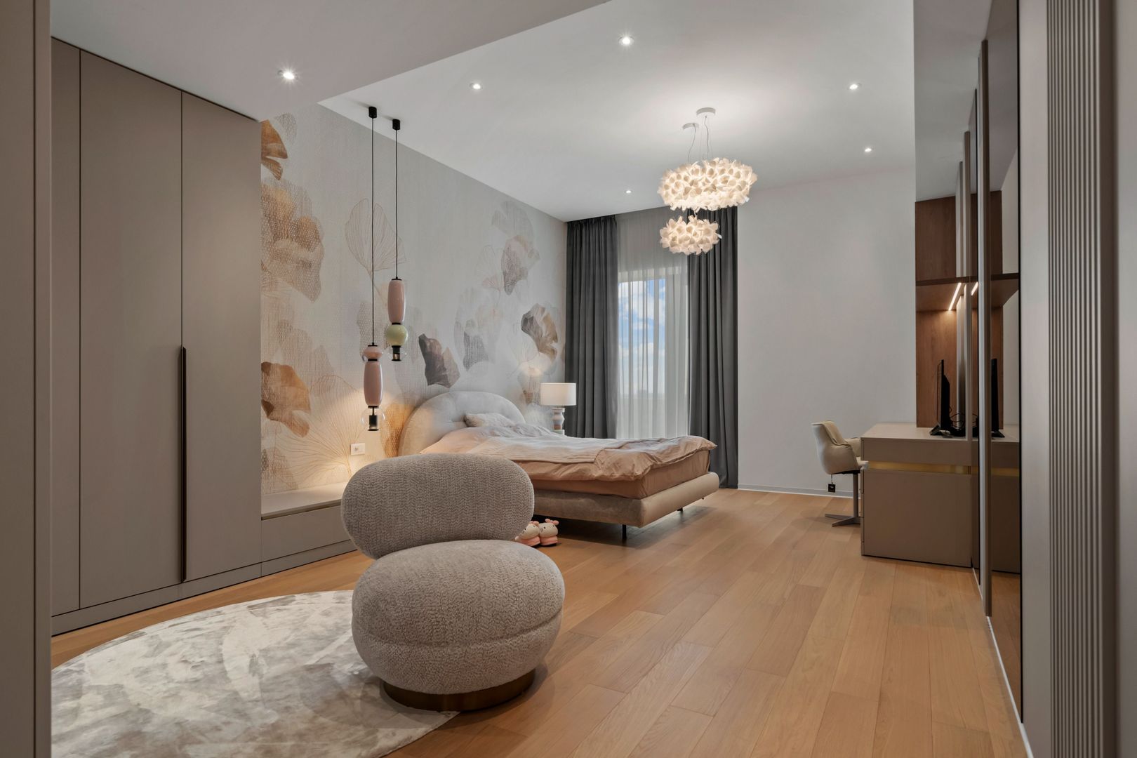 Penthouse spectaculos cu 4 dormitoare în One Verdi Park
