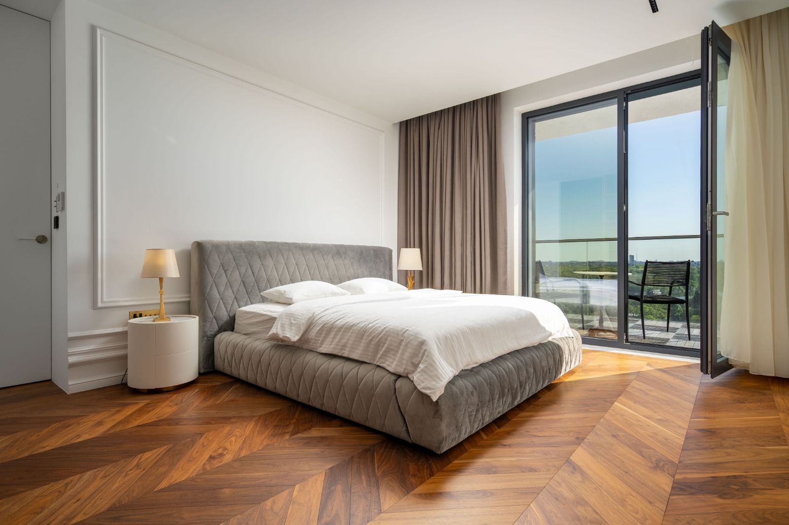 One Herăstrău Park | Apartament spectaculos | Vedere Lac | 2 locuri de parcare