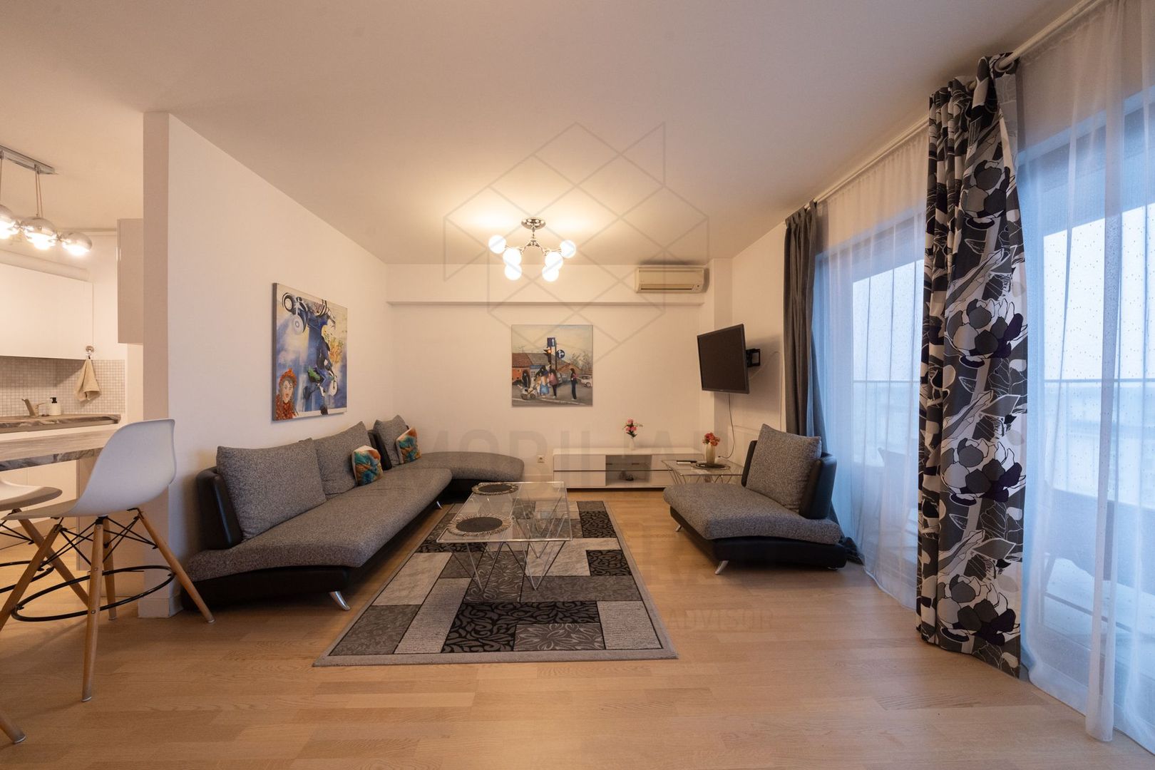 Upground | 2 camere spatioase cu o super vedere | Centrala proprie