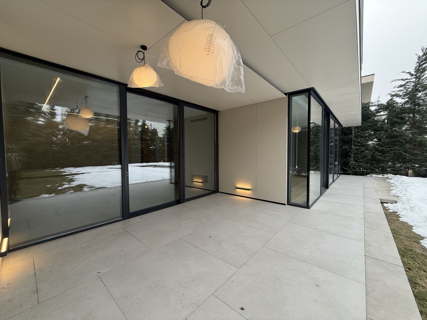 Premium contemporary villa with pool, 500sqm built, 2 car garage