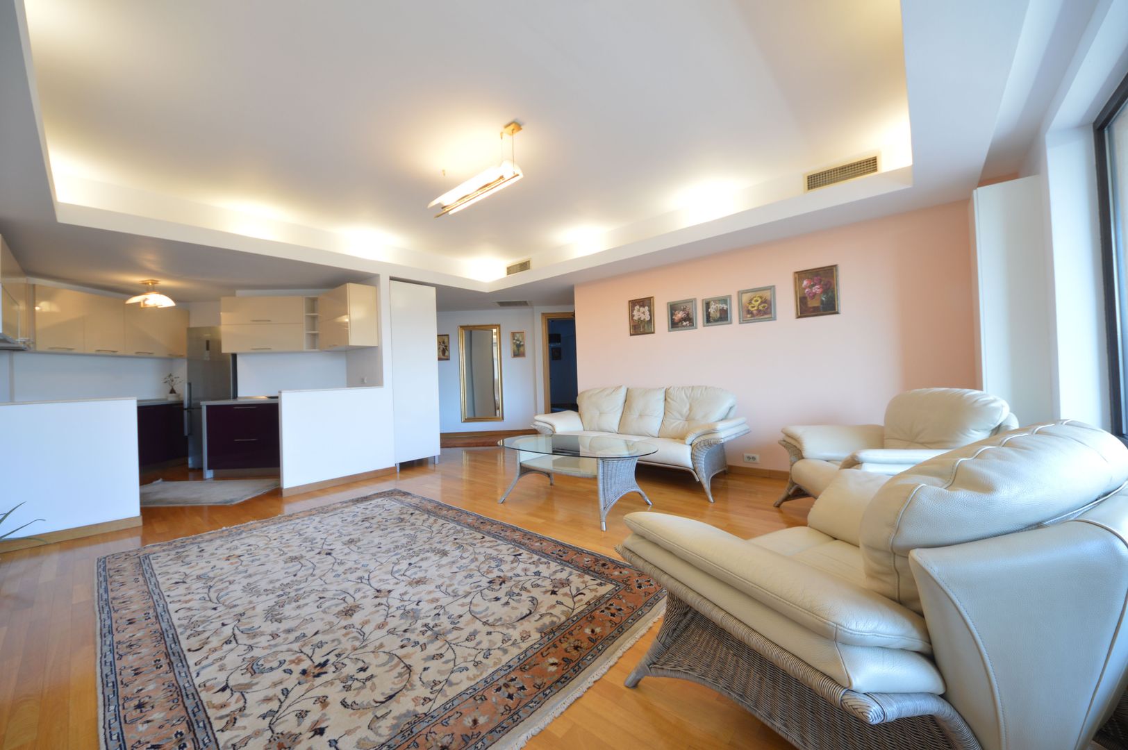3 room Apartment for rent, Herastrau area