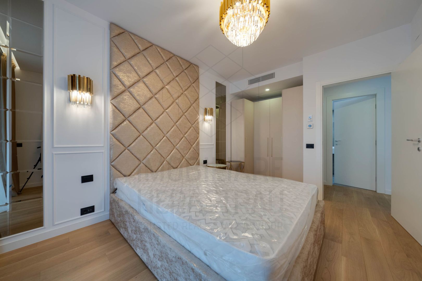 ONE Herastrau Towers | Design Apartments