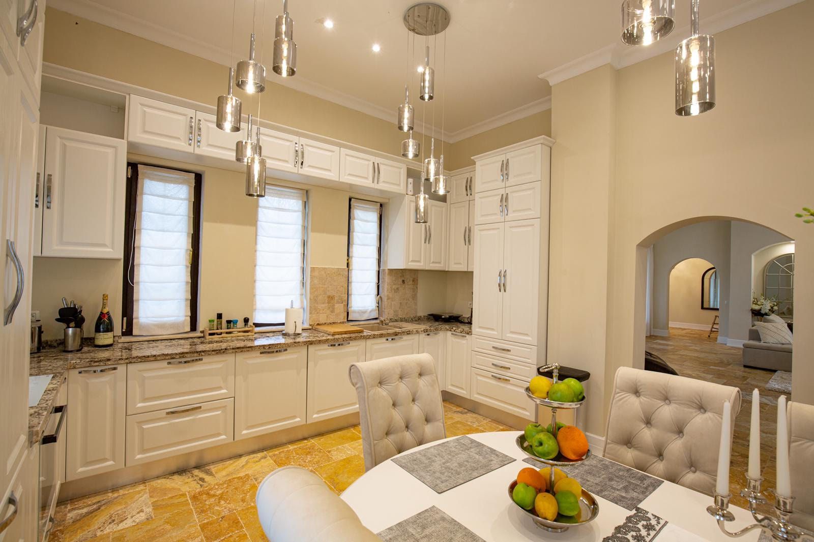 Vila Toscana | O proprietate unică lângă padure