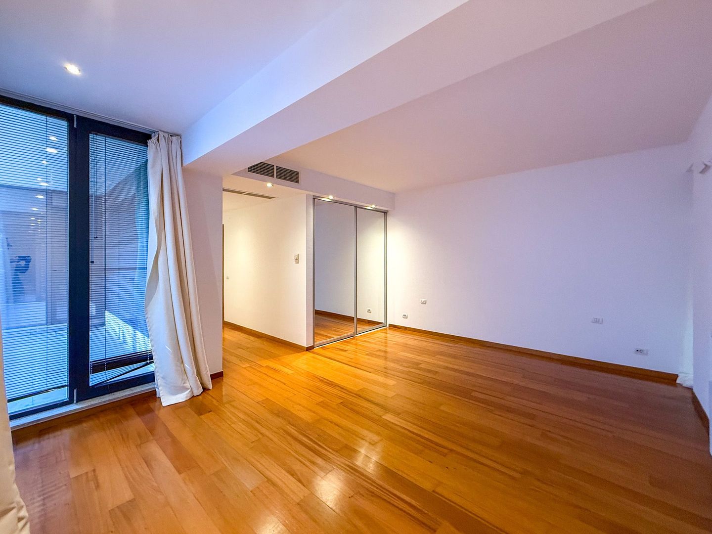Spectacular apartment with terrace and garden | Mircea Eliade, Primăverii