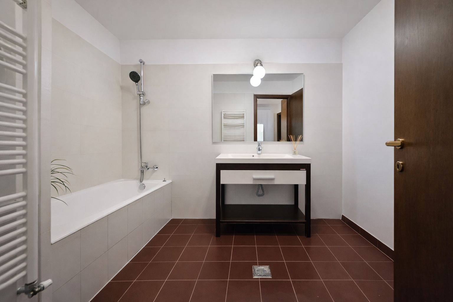 Apartament spatios si luminos | Herastrau | Satul Francez | Comision 0 %