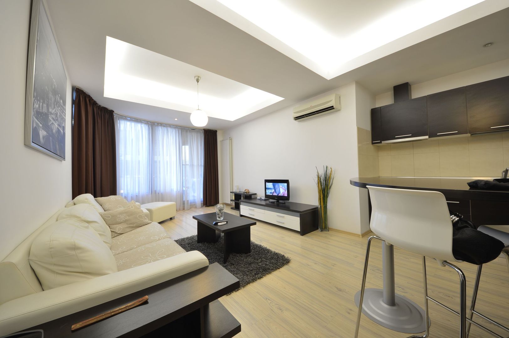 2 room Apartment for sale, Herastrau area