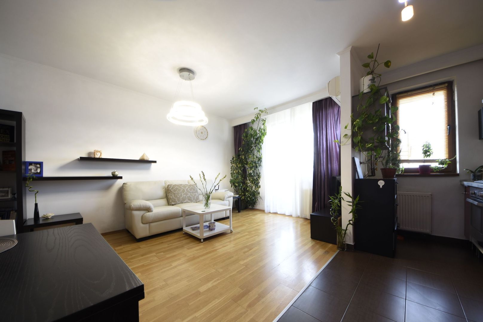 Apartament confortabil si luminos de 3 camere in Baneasa Sisesti