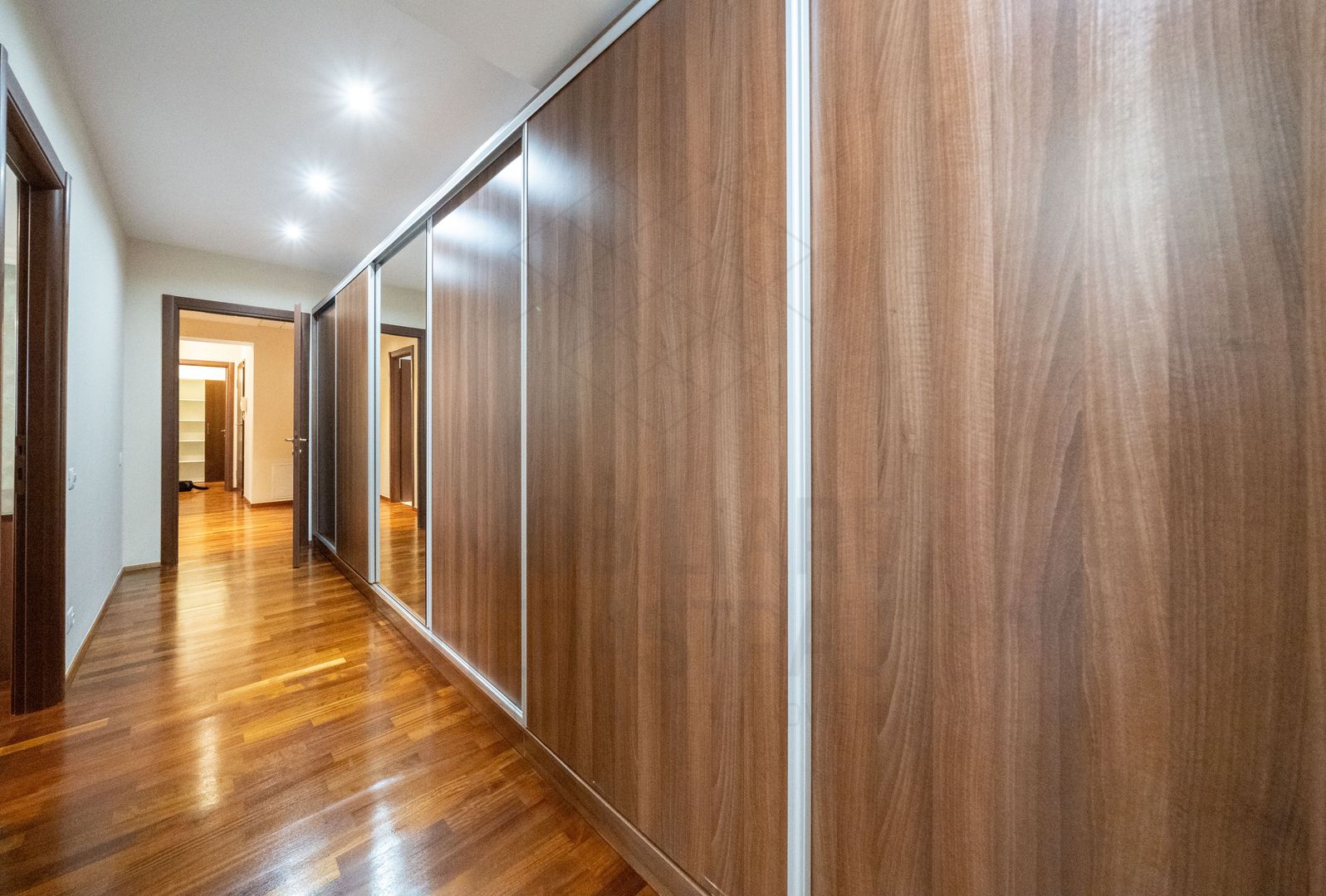 3 room Apartment for rent, Herastrau area