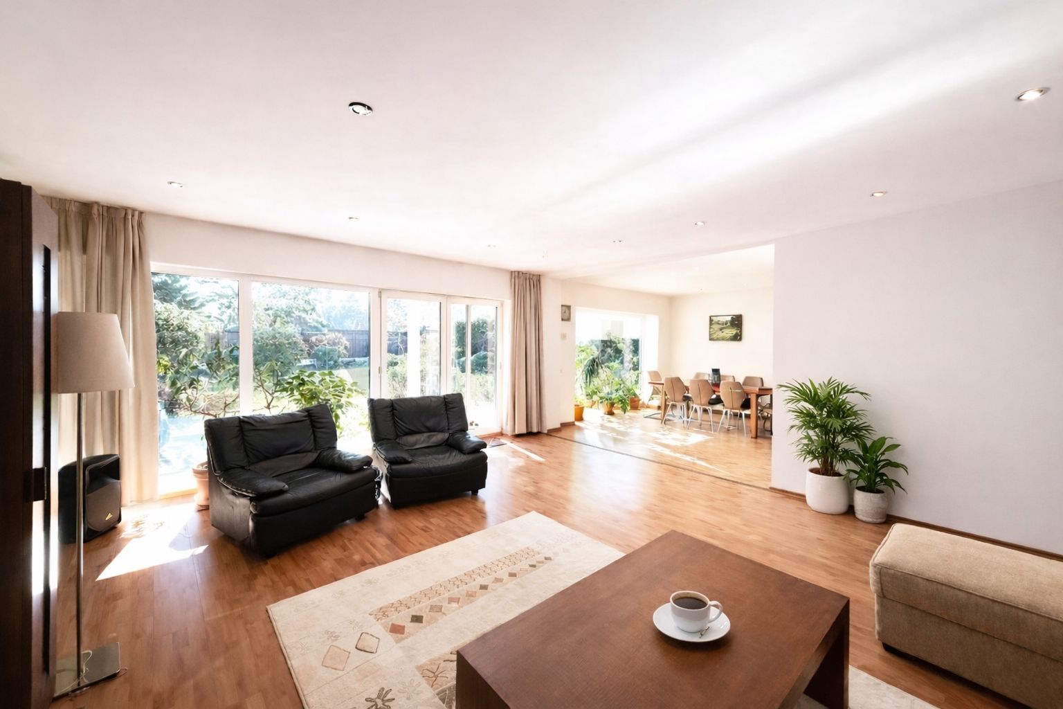 Otopeni | Fermei | Vila 5 camere cu curte și Grădină