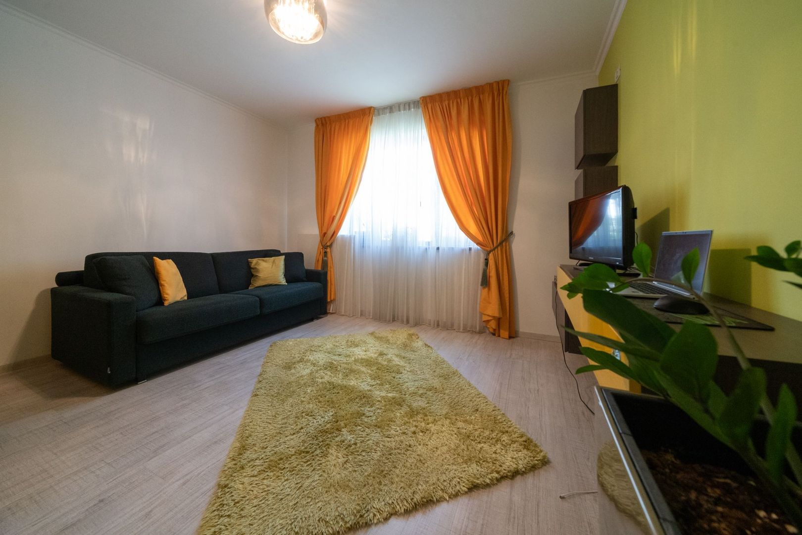 Vila Duplex Titan | Codrii Neamțului | Lângă Parc Titanel