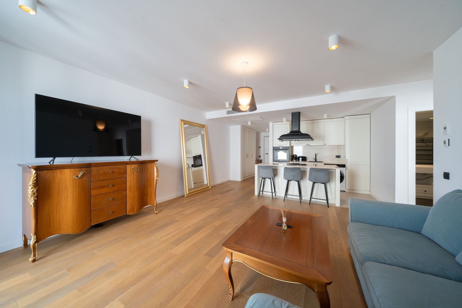 2 room Apartment for sale, Herastrau area