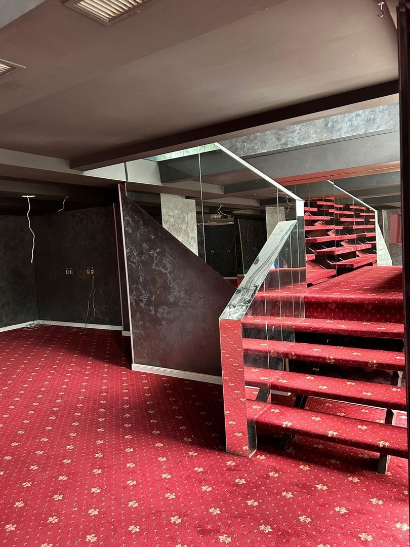 Decebal | Spațiu versatil | Vad pietonal intens