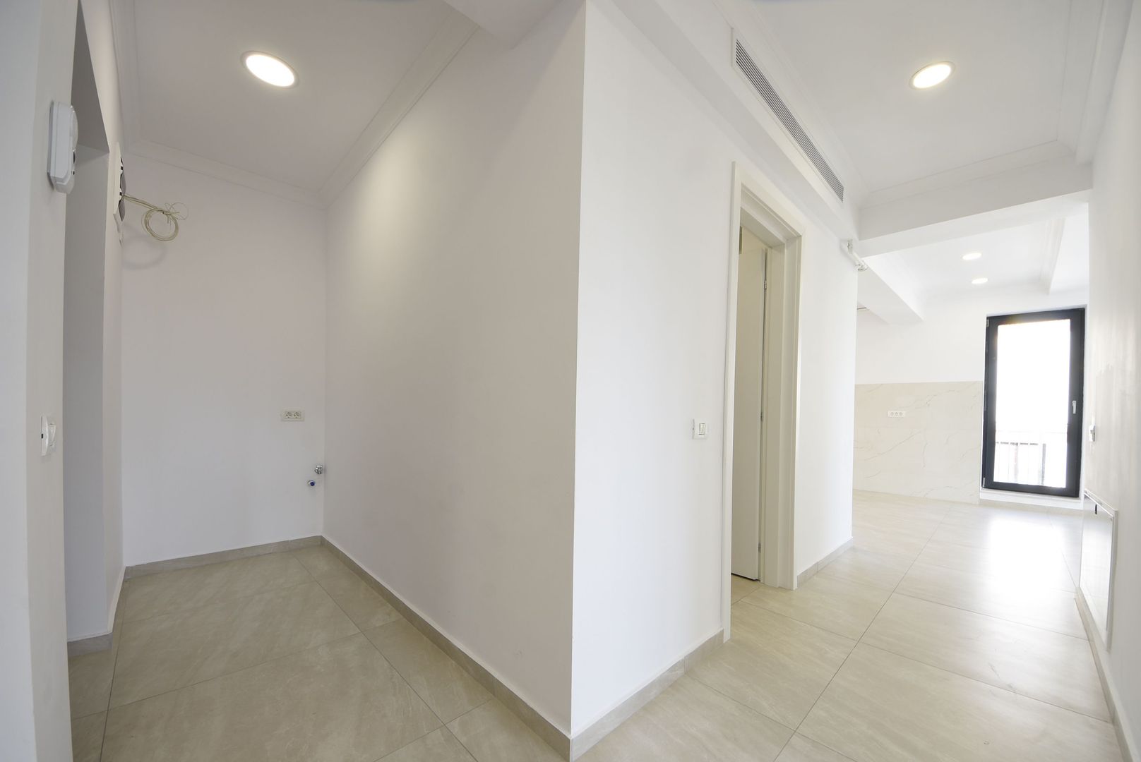 Apartament 3 camere bloc nou  | Zona Sisesti