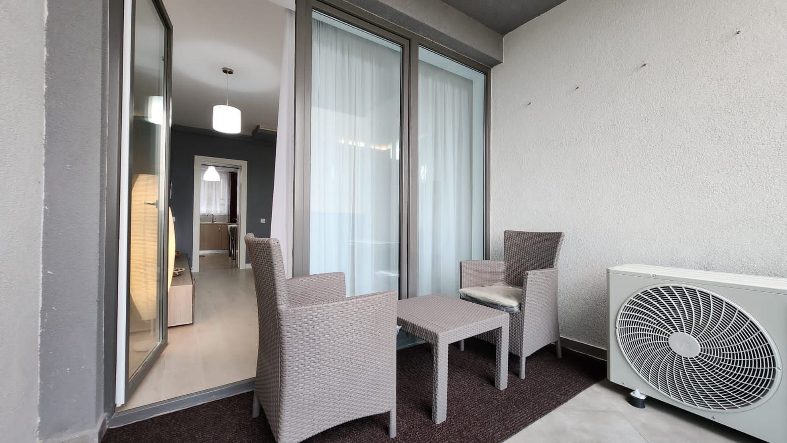 Apartament 3 camere Barbu Văcărescu | Parcul Verdi | Parcare