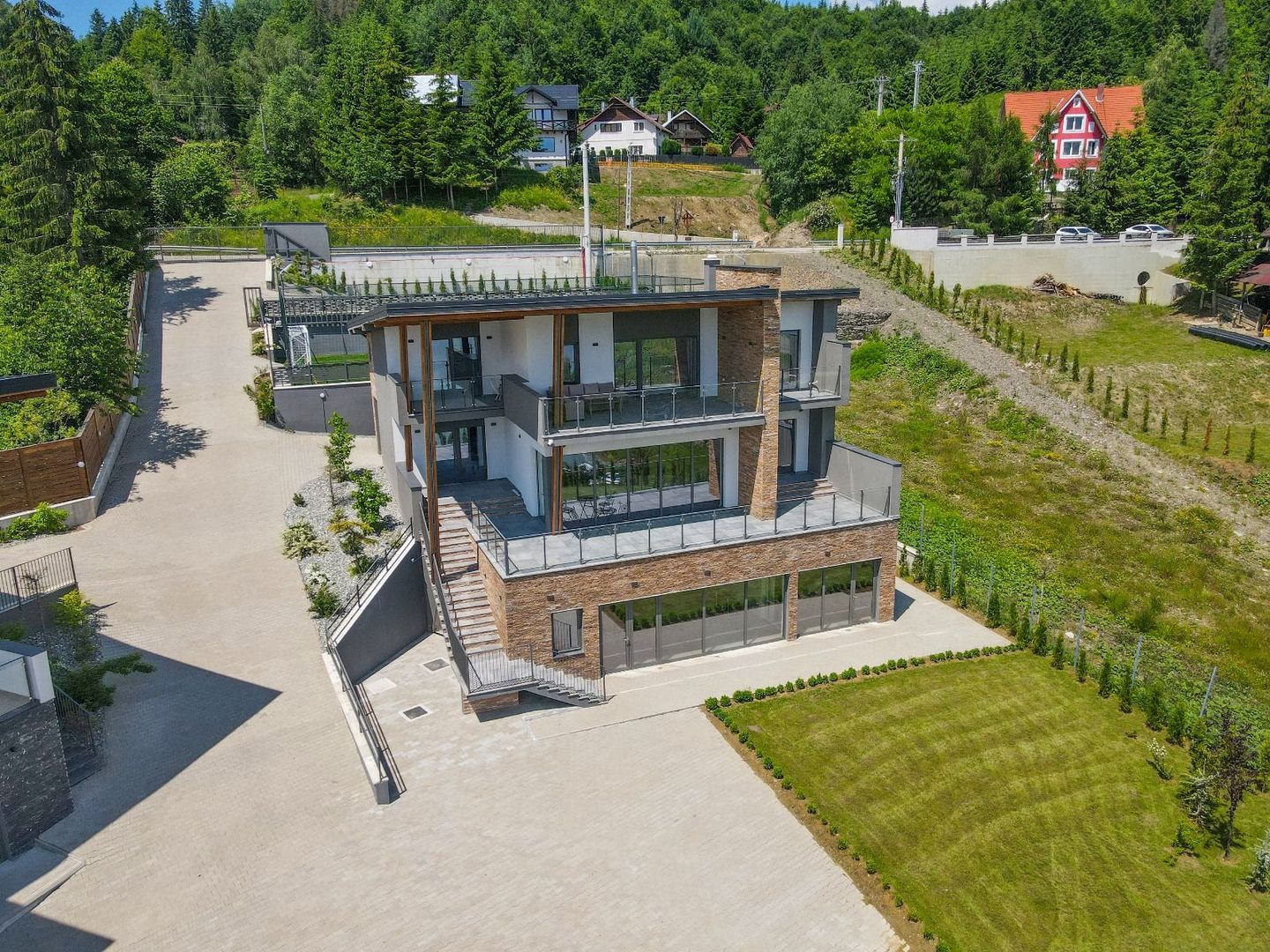 Lake View Resort | Refugiul de Lux de pe Marea de la munte