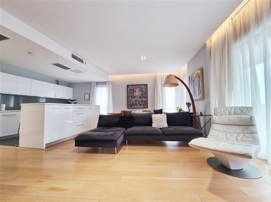 Luxury Homes | Apartament elegant 4 camere | 2 locuri de parcare