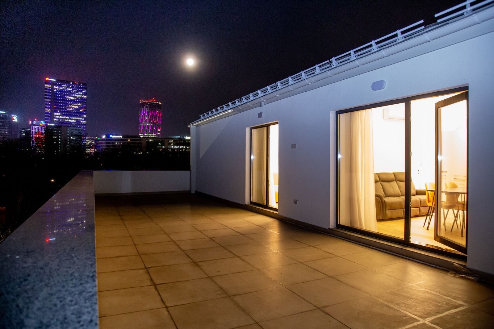 Apartament 3 camere Aviatiei | La 3 minute de metrou