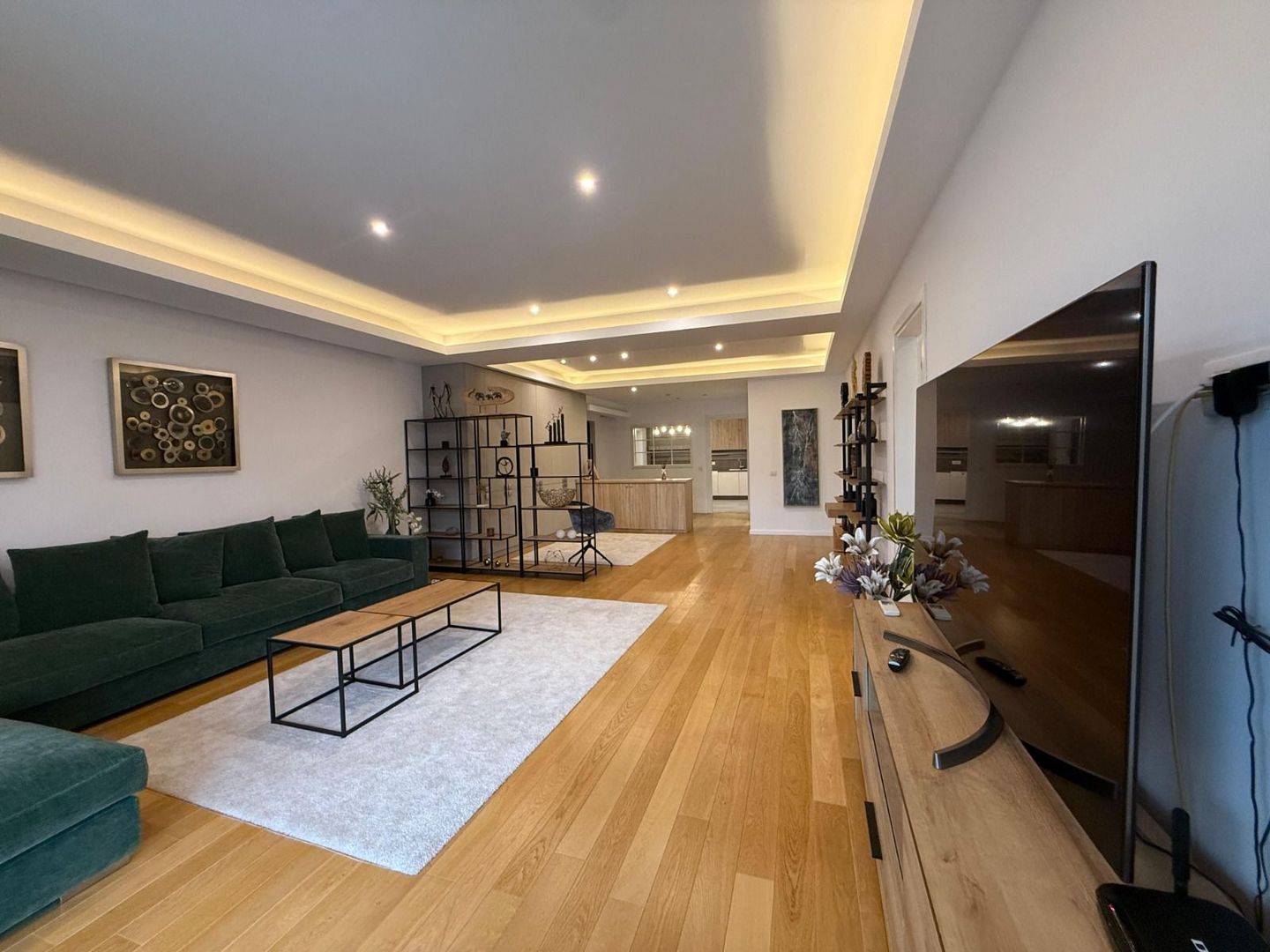 Travis Suite  | Luxury apartment  | Floreasca Lake