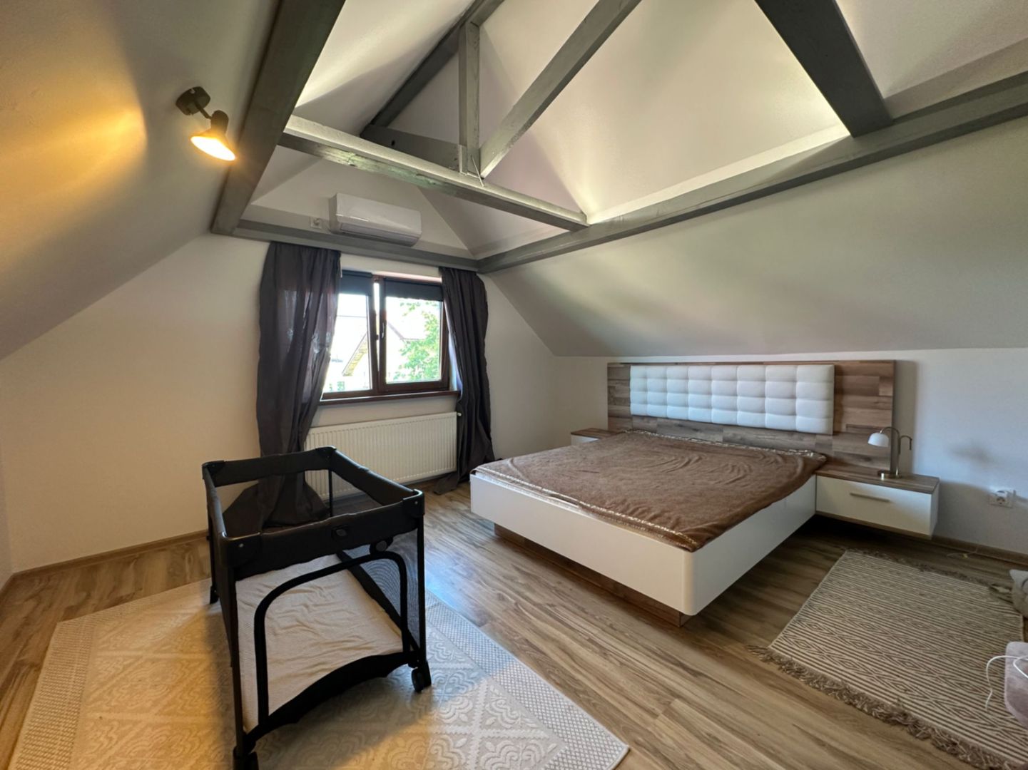 Vilă modernă în Corbeanca | Construcție solidă, 3 dormitoare + birou