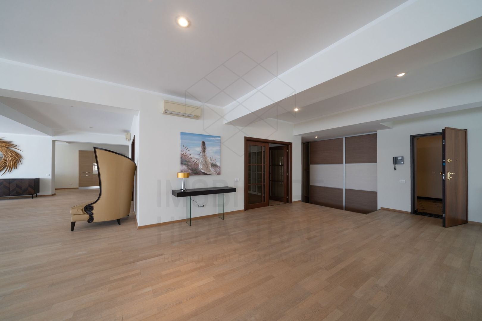 Penthouse spectaculos | 5 camere Sos. Nordului