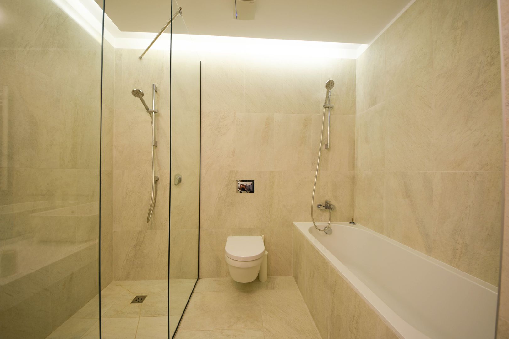 Luxury concept apartment-1 bedroom, walking distance from Herastrau Park