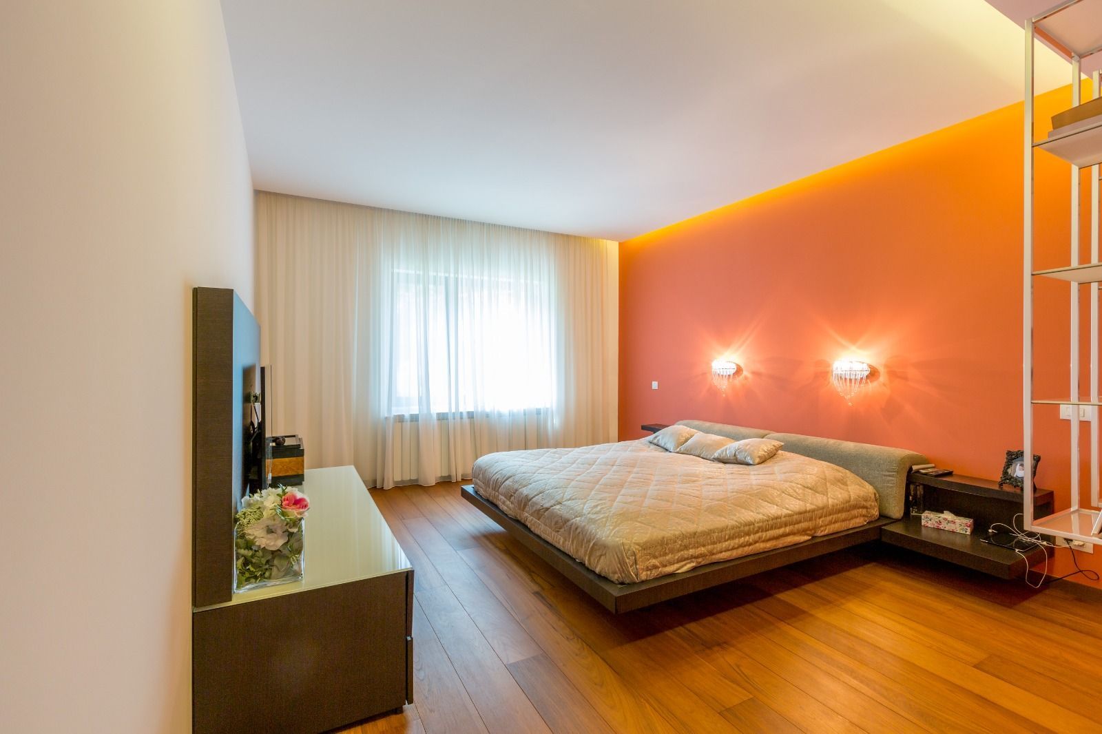 Apartment with beautiful view to  Floreasca Lake