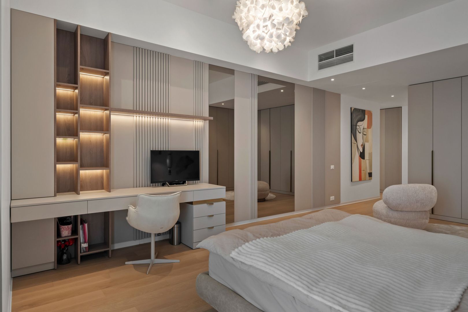 Penthouse spectaculos cu 4 dormitoare în One Verdi Park